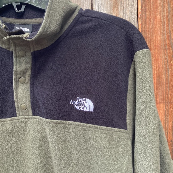 Men’s TKA Glacier Snap-Neck Pullover - Picture 2 of 4